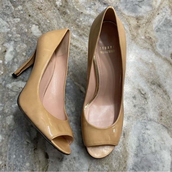 Stuart Weitzman Beige Nude Patent Leather Peep Toe Pump Women’s Size 8.5 - Picture 3 of 13